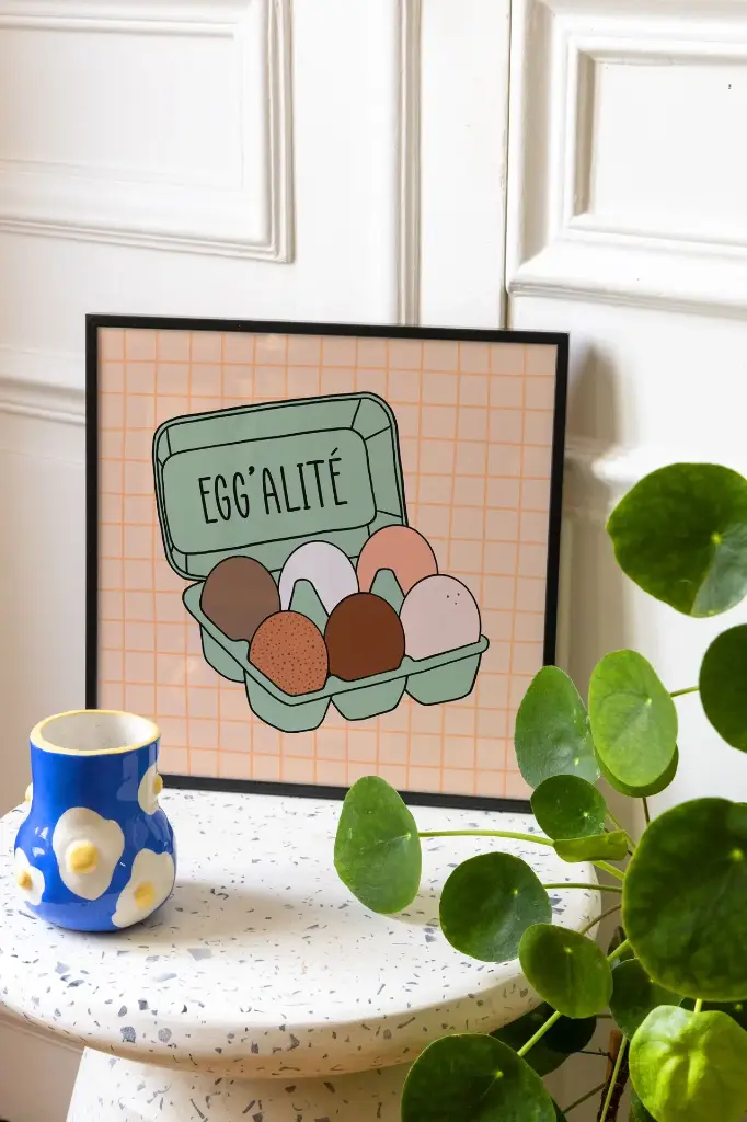 eggalite_cadre noir table terrazzo.webp